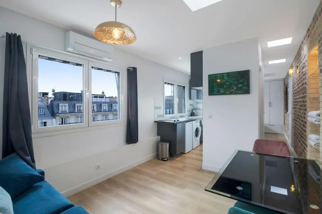 1 Bedroom#haussmann#amazing View#effeiltower#ac * Paris