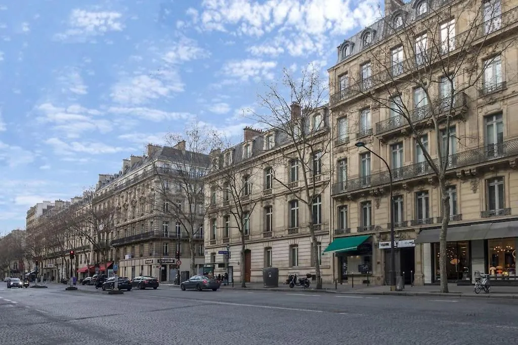 1 Bedroom#haussmann#amazing View#effeiltower#ac * Paris